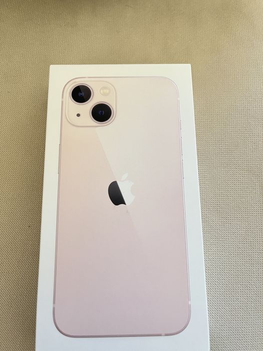 Телефон Iphone 13