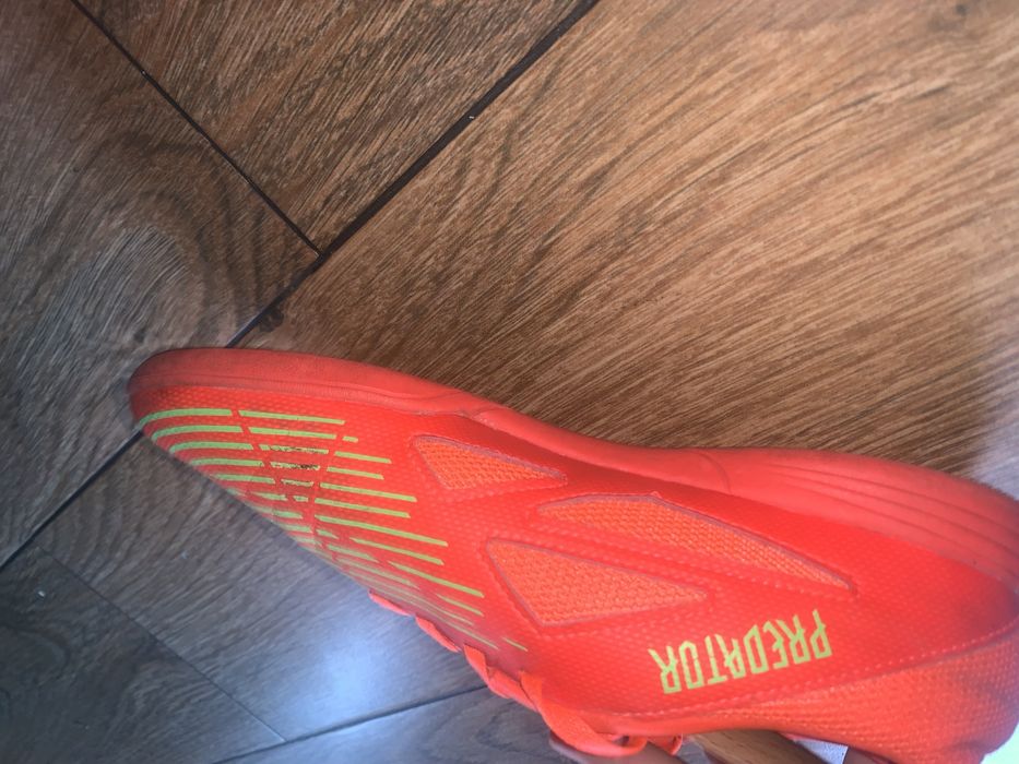 Ghete de sala adidas predator