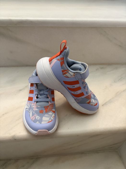 Adidasi nr 26-30 copii