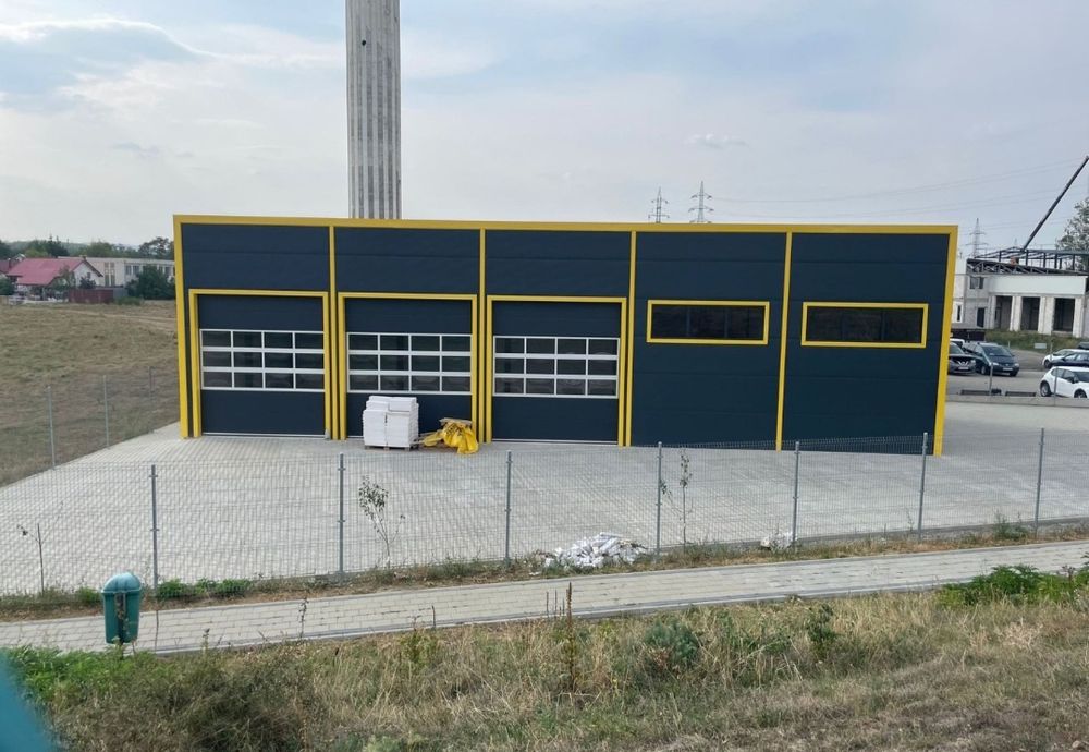 Hale și structuri metalice