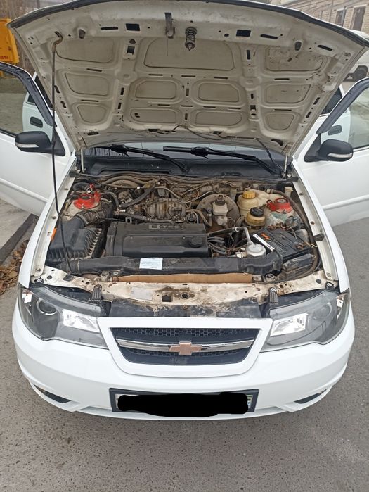 Срочно сотилади Нексия 2