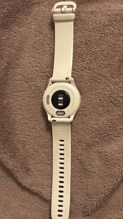 Часовник Garmin vivomove