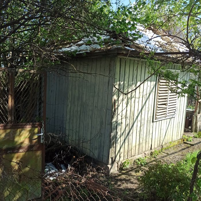 Парцел в местност драката на 2м. от "Мъжката чешма"