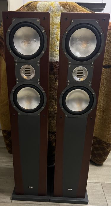 Акустика Elac 208.2