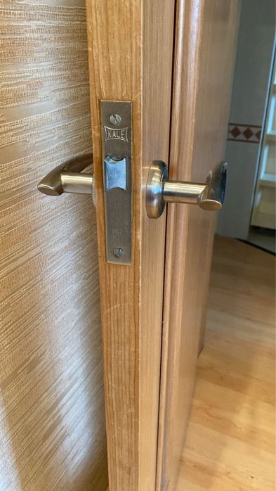 Двери межкомнатные