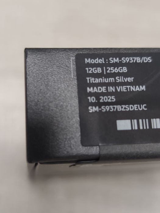НОВ Samsung Galaxy S25 Edge 5G 256GB Silver Jet Black Ice Blue 2г. Гаранция!