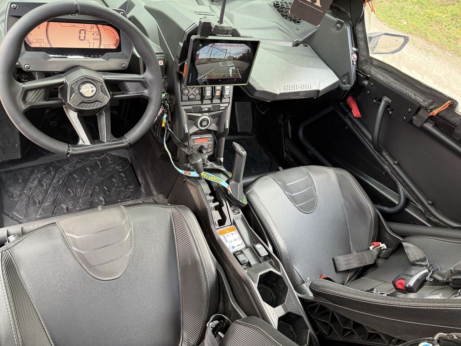 Продавам Utv MAVERIK X3