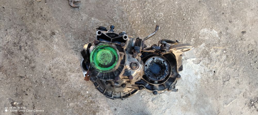 Volkswagen Vento 1.9 TD на части