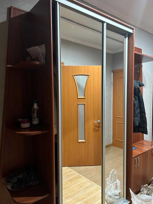 Шкаф для прихожей