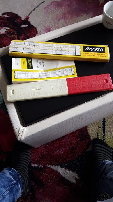 Vand doua rigle de calcul Aristo