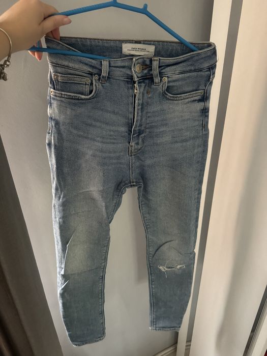 Дънки на Zara, Bershka