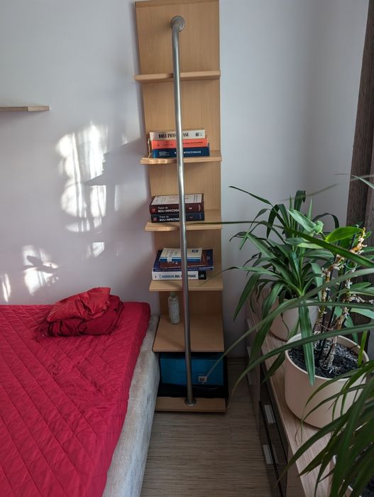 Vând 2 piese mobilier sufragerie