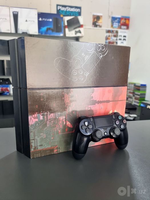 PlayStation 4 + top games
