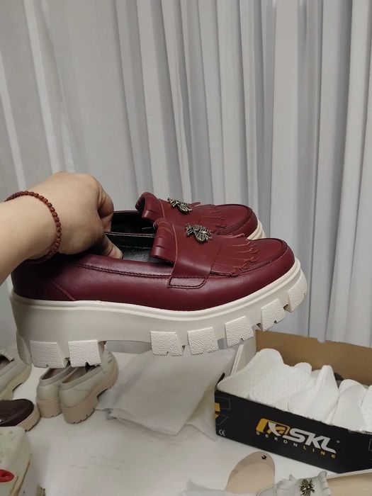 Mocasini dama din piele naturala culoare visiniu