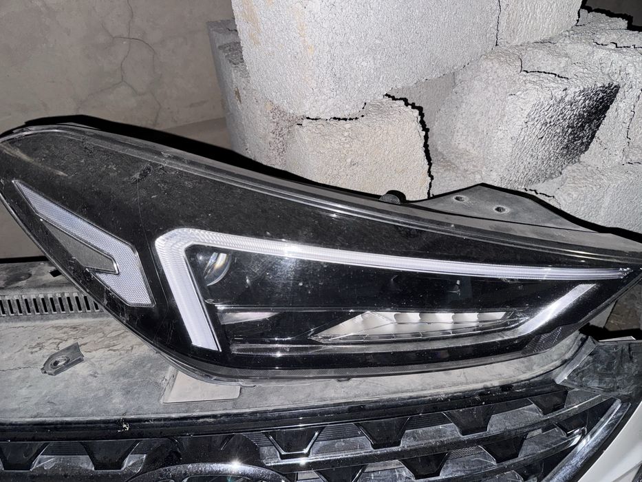 Туксон бампер и фар рестайленг