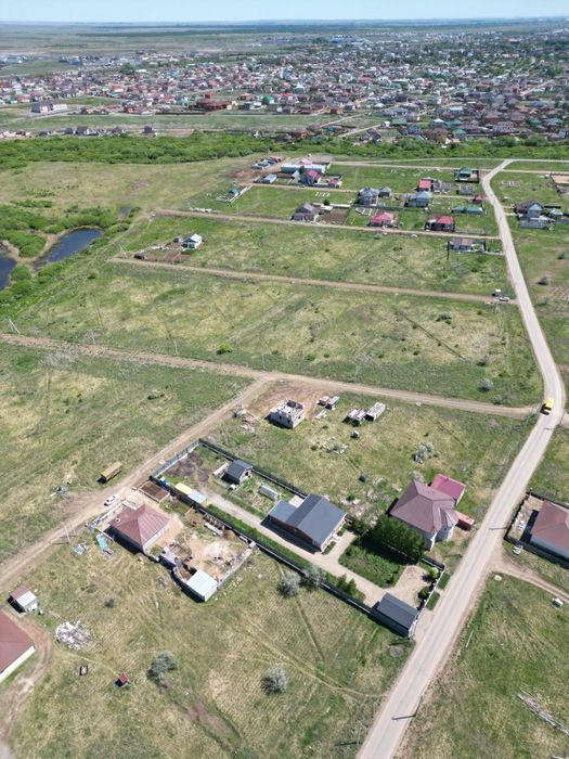 Участки возле реки в 6 микрорайоне