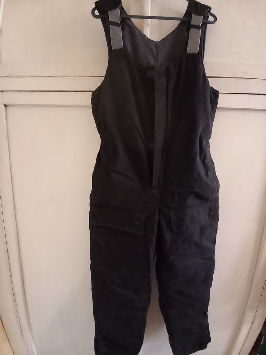 Продаю военный комбинзон лётчик штурман ползунки.