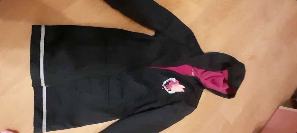 Комплект Prenatal 3m 50лв Яке и сако 116-10лв Пантофки, Пончо, Суичер