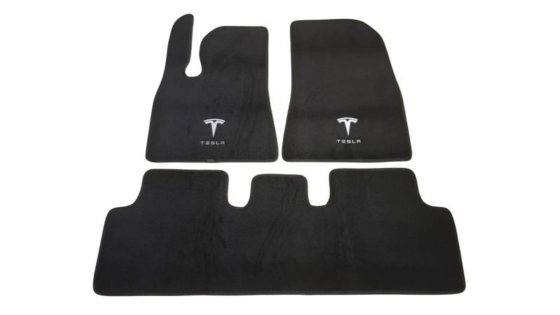 Две предни стелки за Audi TT 2006 - 2014