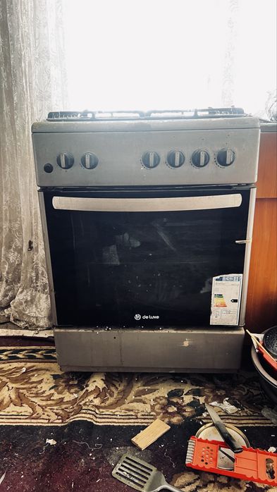 Газ плита с зажигалкой