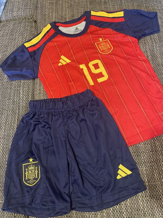 Echipament fotbal pentru copii