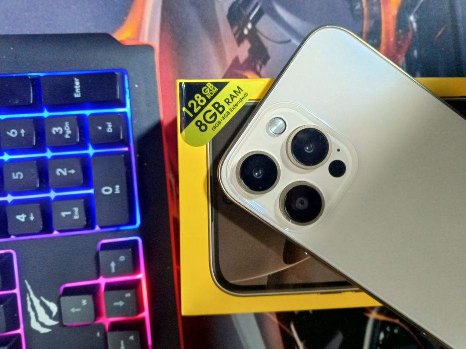 M-Horse tilfoni sotiladi ideal.