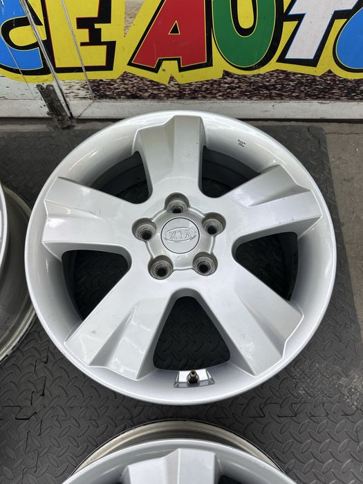 17-цола 5х114.3 - Kia - Ceed-Cerato-Venga-