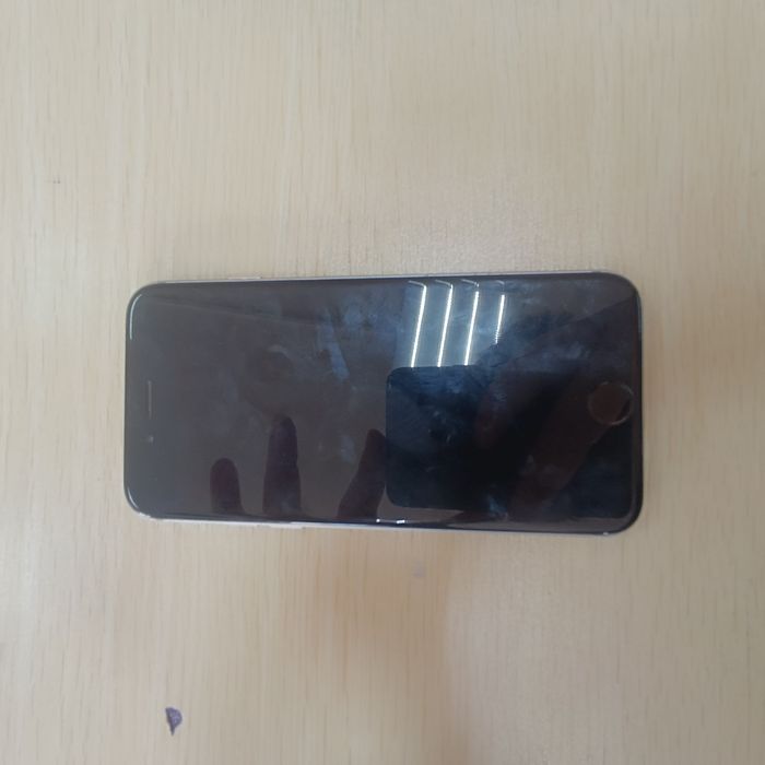 Продам айфон 6 по цене 6000