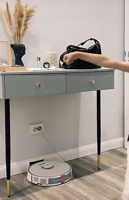 Комод ……………………….