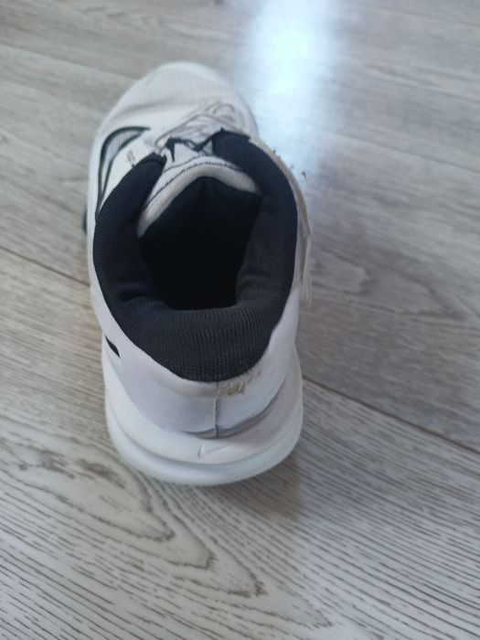 Nike precision 7 easyon
