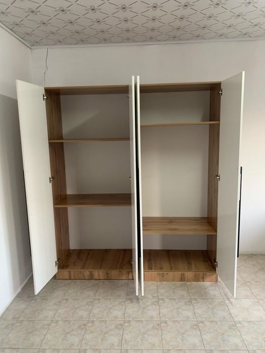 Продаю новые шкафы