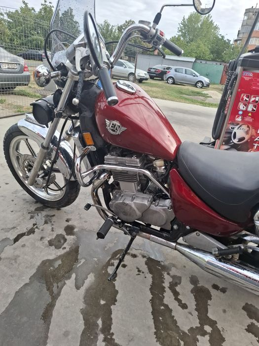 Vind kawasaki vulcan en 500  1992