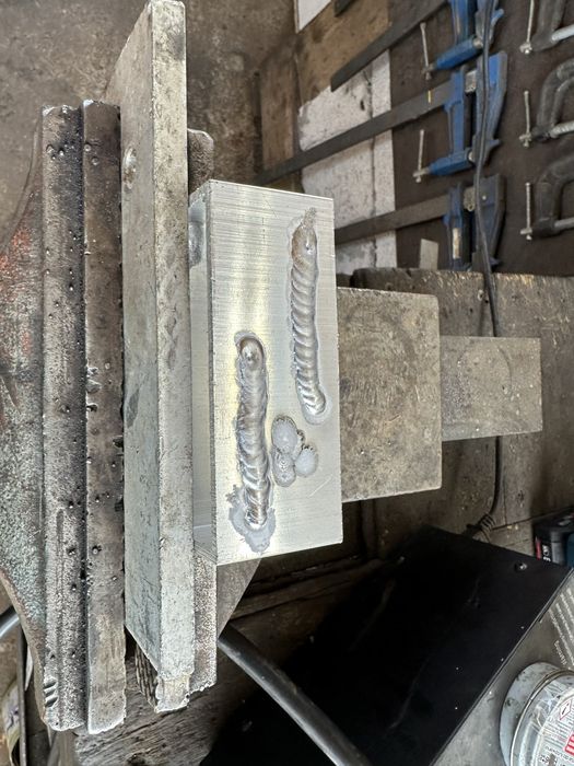 Aparat de sudura AC/DC Fronius 300 amperi.