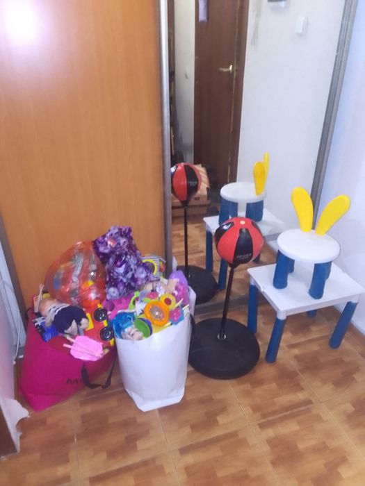 Игрушки детские есть как на мальчика так и на девочку