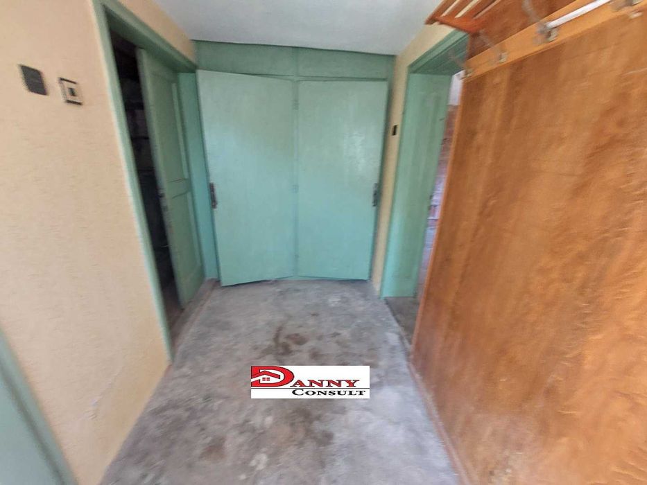 Продава се Къща в Велико Търново, Акация - 275 кв.м за 56 €/кв.м - Снимка #8