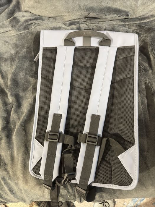 Мъжка Раница Rains