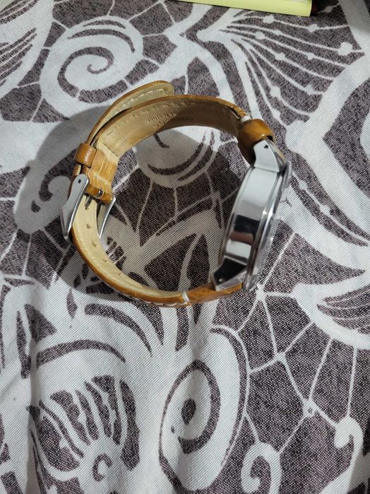 Vand ceas  swiss swatch