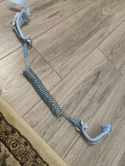 Поводок для ребенка