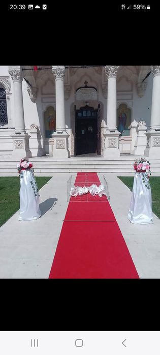 Închiriez porumbei albi voltati și voiajori pregătiți pentru ședința f