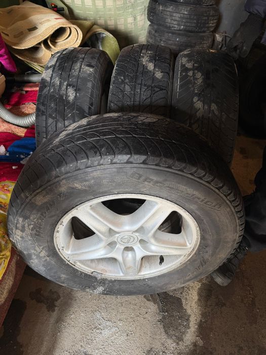 Диски с резиной лексус р16