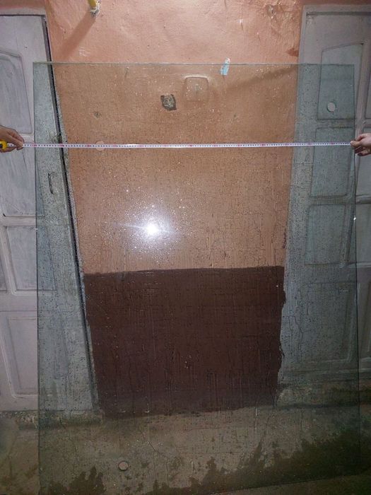 Сифатли ойналар сотилади,холати жуда яхши,магазинларни олдига куйгани