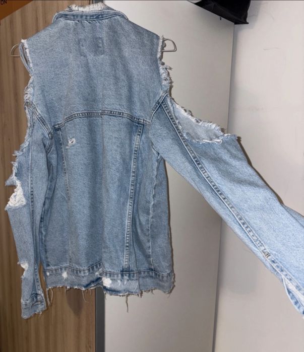 Geaca denim Zara