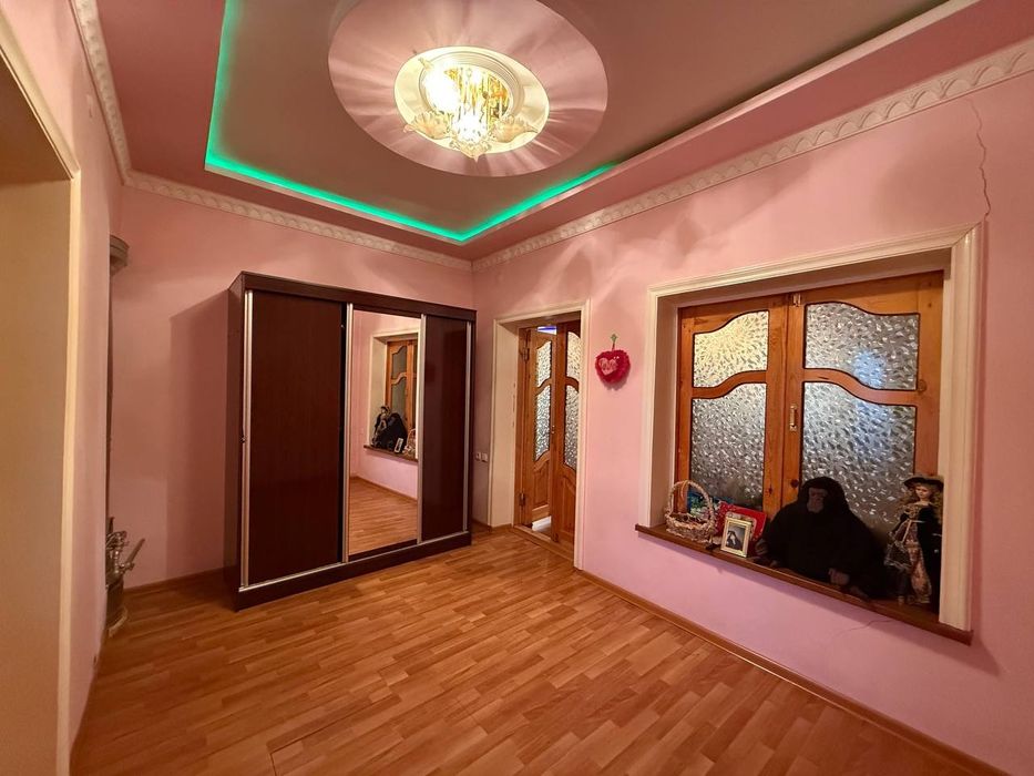 Срочно продаётся дом площадью 5-соток