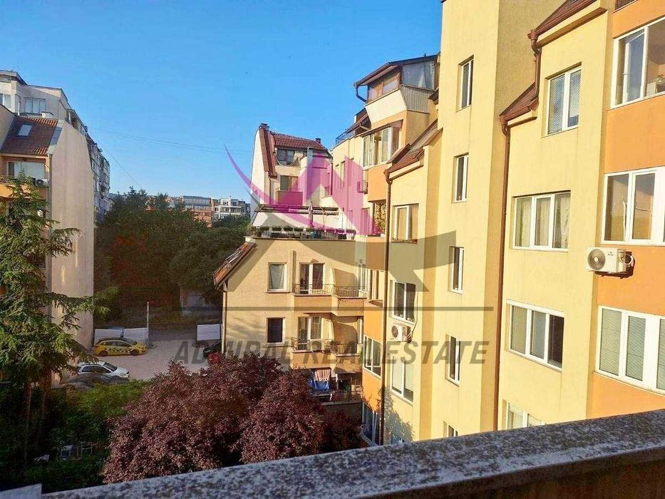 Дава се под наем Двустаен апартамент в Варна, Колхозен пазар - 60 кв.м за 400 € - Снимка #4