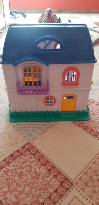 Занимателни играчки ,като нови.