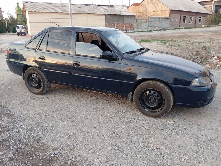 Daewoo nexia 2 sotiladi