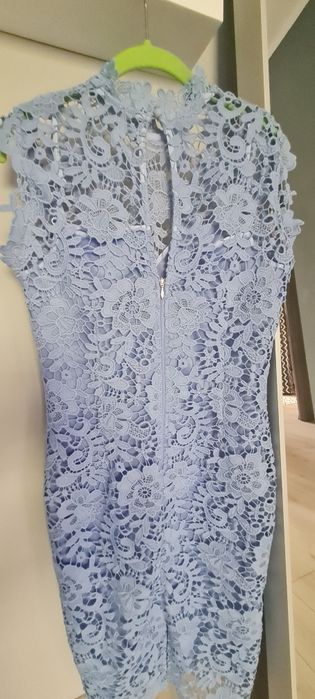 Vand rochie eleganta.
