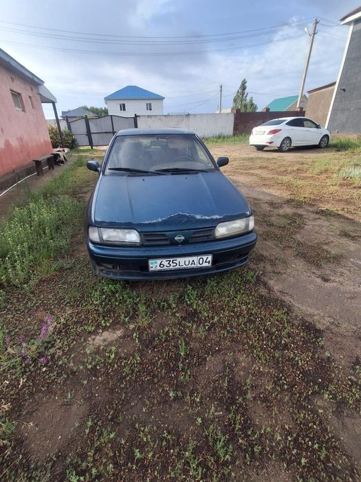 Продам Ниссан примера 1995 объем 2
