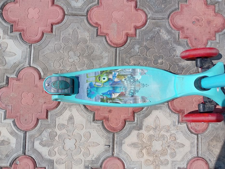 Самокат детский.