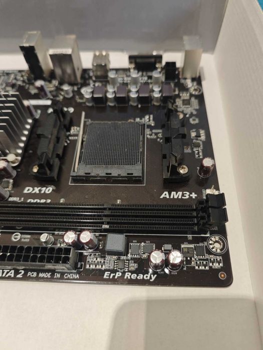 GA-78LMT-S2 R2 + AMD FX-8300 + 8GB DDR3 RAM + Thermaltake 650W PSU